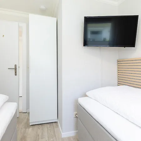 Ostsee-bungalow 1 - Wicheldorfstr 72 - Feriendomizil Hollich * Grömitz